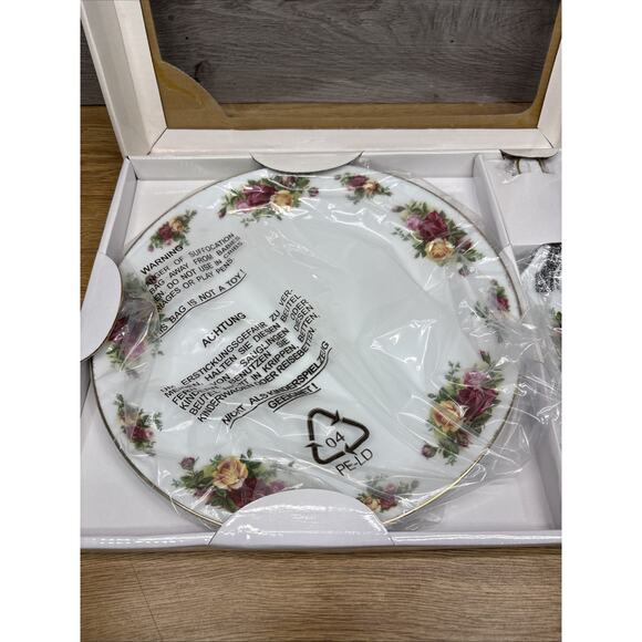 Royal Albert Old Country Roses Porcelain 11” Cake Plate with Server New in Box - Picture 5 of 7